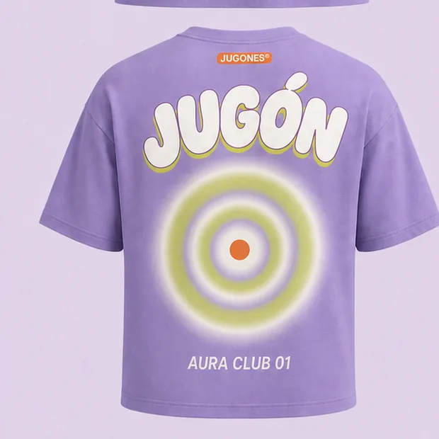Espalda de la camiseta Aura Club, con el aura estampada